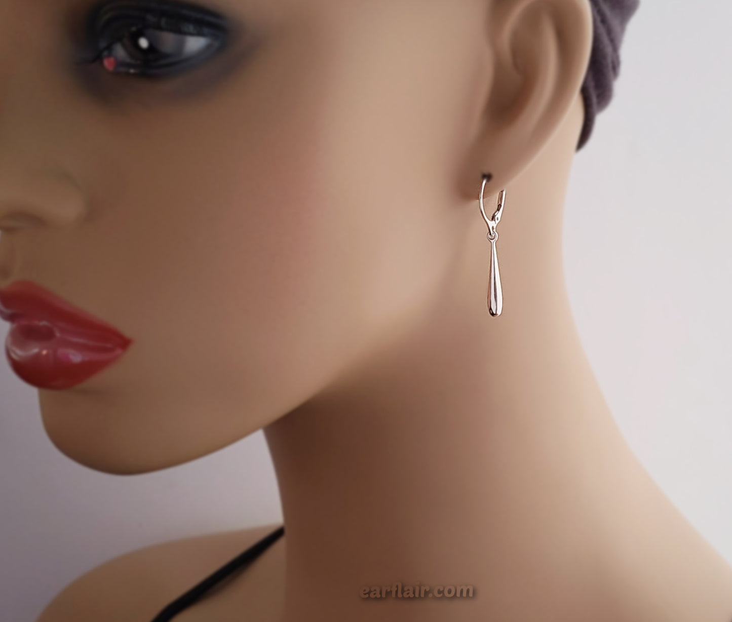 Sterling Silver Skinny Teardrop Dangle Earrings -- E279