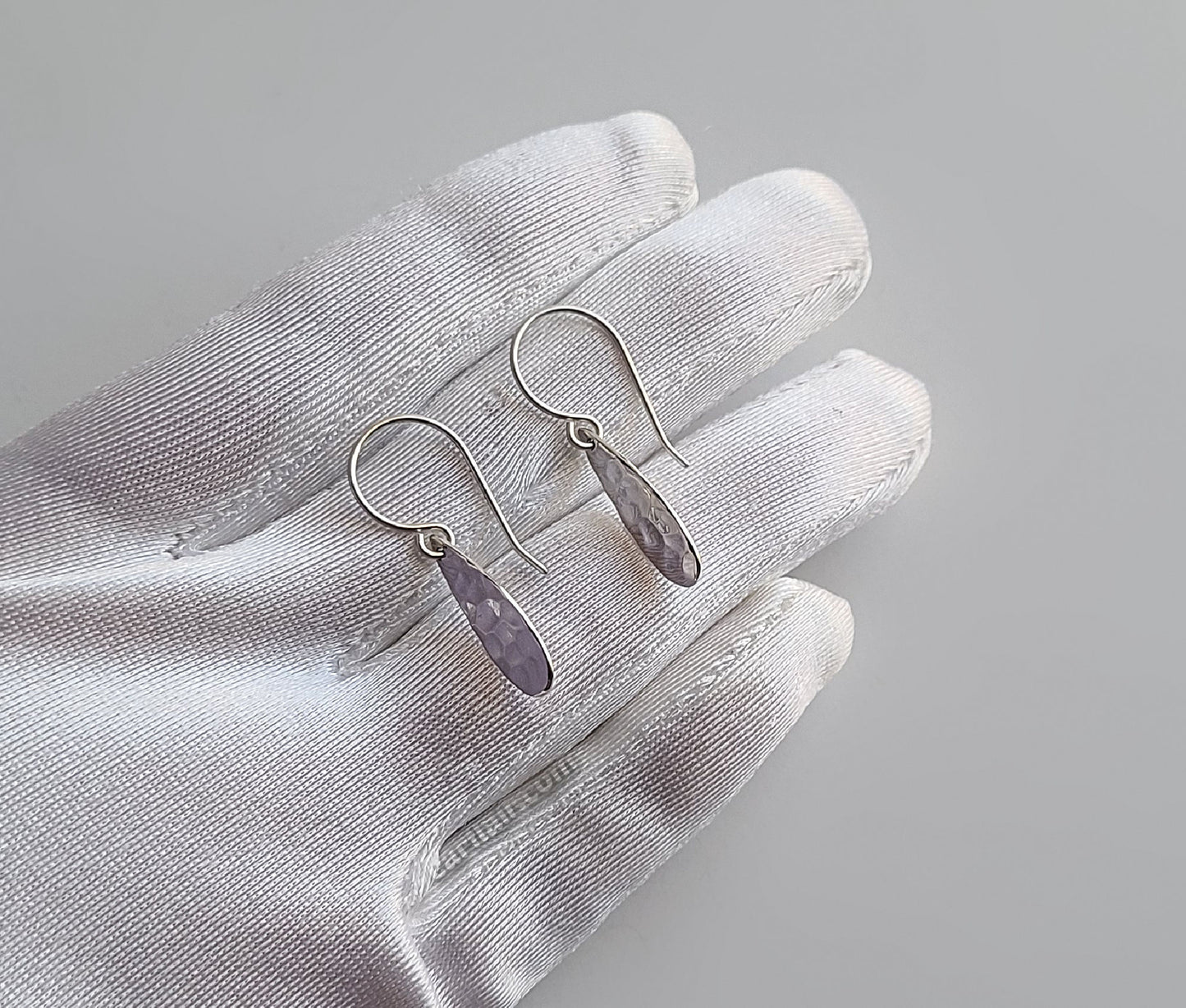 Sterling Silver Hammered Teardrop Dangle Earrings -- E280