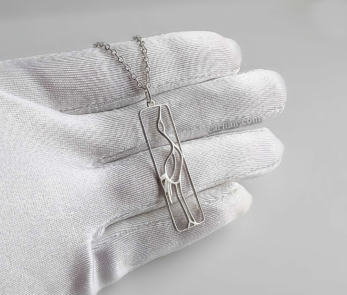 Sterling Silver Crane Pendant/Necklace -- N122