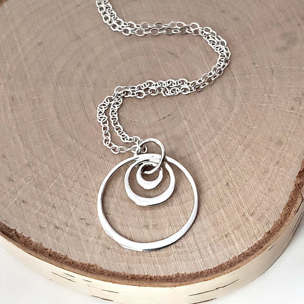Sterling Silver Triple Circle Necklace -- EF0120
