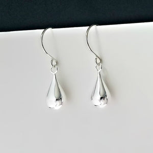 Sterling Silver Elegant Teardrop Dangle Earrings -- E203
