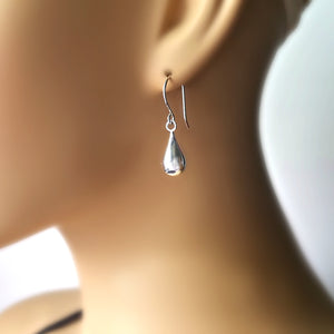 Sterling Silver Elegant Teardrop Dangle Earrings -- E203