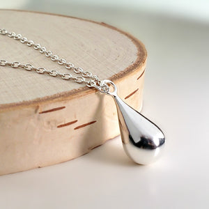 Sterling Silver Elegant Teardrop Dangle Earrings -- E203