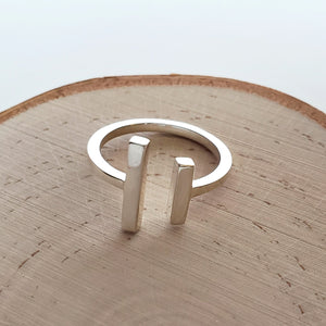 Sterling Silver Adjustable Bar Ring -- EF0190
