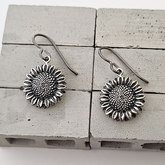 Sterling Silver Sunflower Dangle Earrings -- EF0204