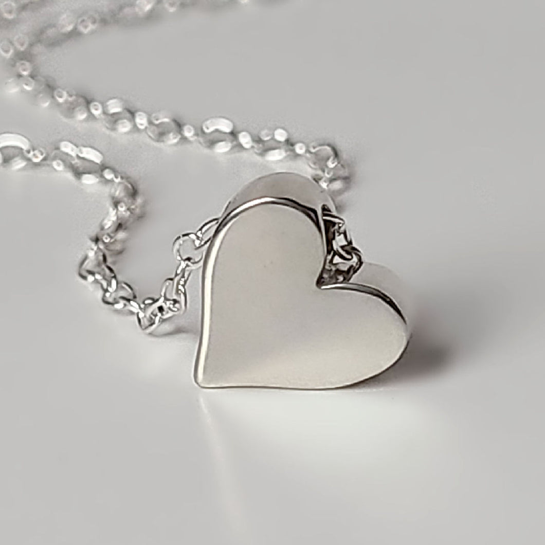 Sterling Silver Heart Bead Necklace -- EF0209