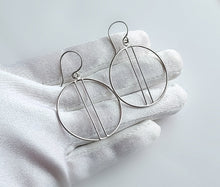 Load image into Gallery viewer, Sterling Silver Circle Earrings with Bars -- E240
