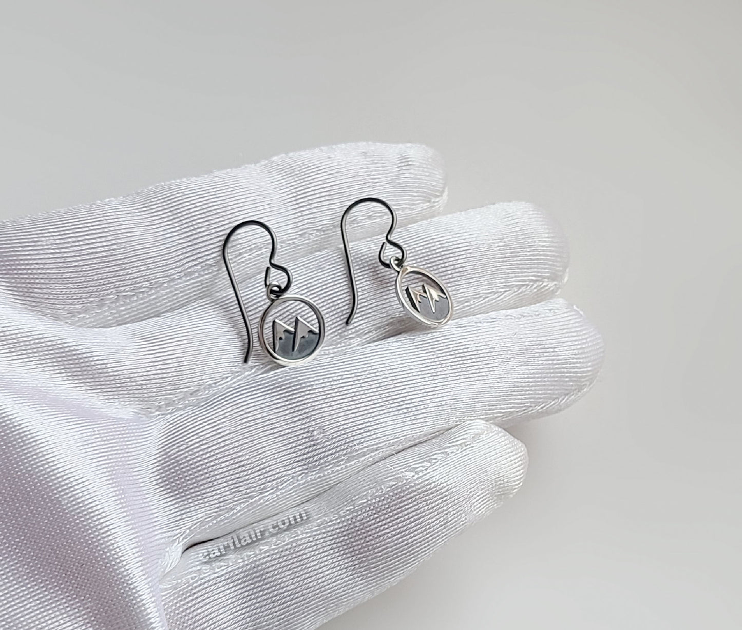 Sterling Silver Snow Capped Mountain Earrings -- E261