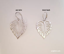 Load image into Gallery viewer, Sterling Silver Openwork Monstera Leaf Dangle Earrings -- E269
