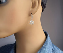 Load image into Gallery viewer, Sterling Silver Snowflake Dangle Earrings -- E281
