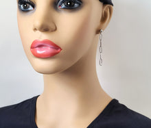 Load image into Gallery viewer, Long Chain Link Dangle Earrings -- E286
