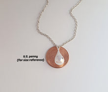 Load image into Gallery viewer, Sterling Silver Elegant Teardrop Necklace -- N209
